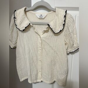 H&M Cream Kids Blouse with Ruffled Collar Sz 5t